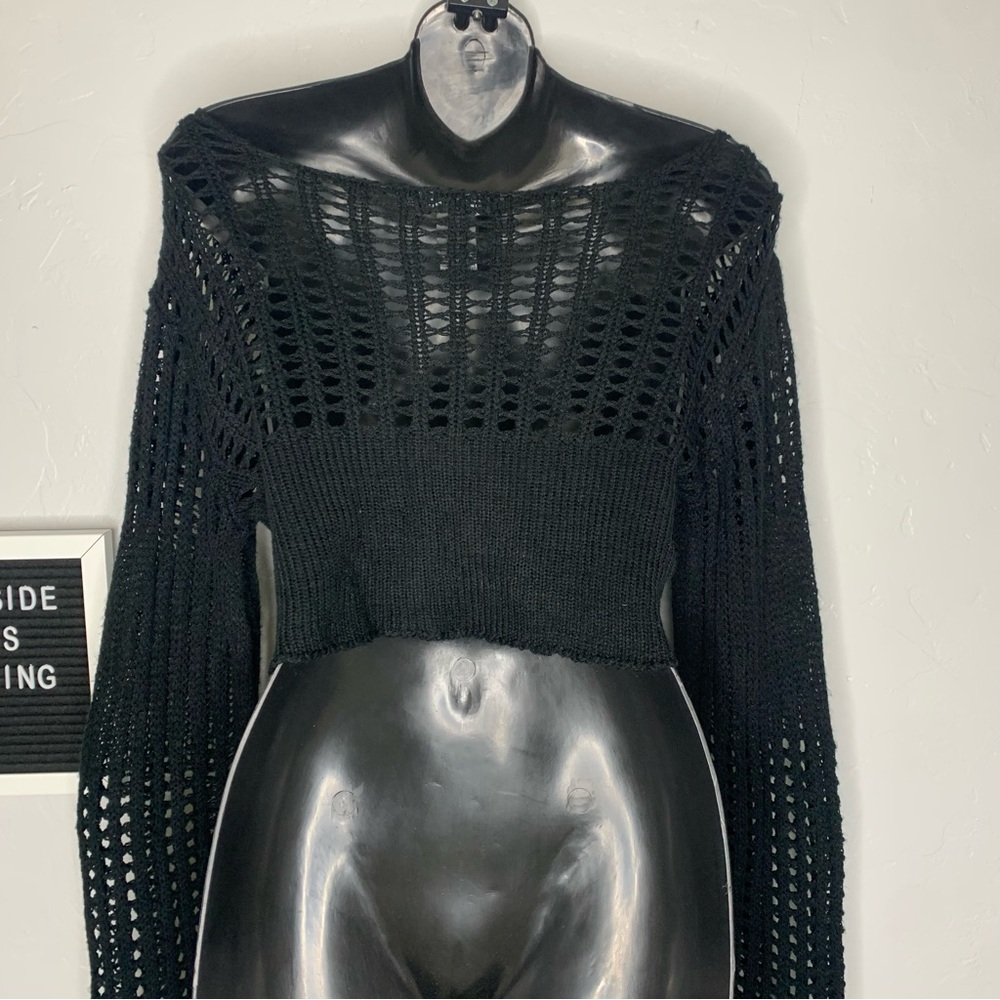 Hot Topic Black Open Knit Cropped Sweater Medium Long Sleeve Grunge Aesthetic - Picture 7 of 12